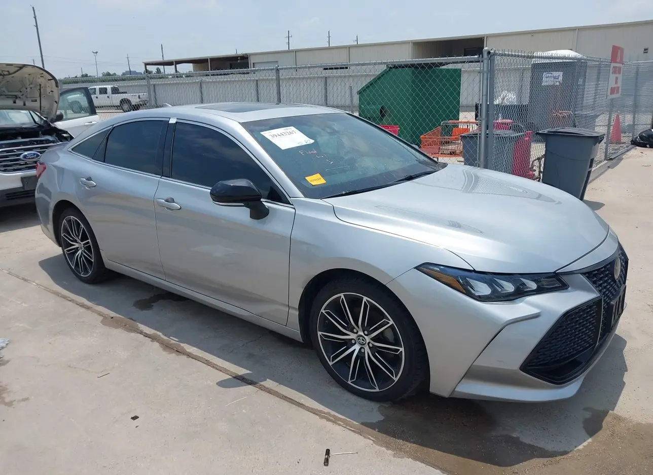 2019 TOYOTA  - Image 1.