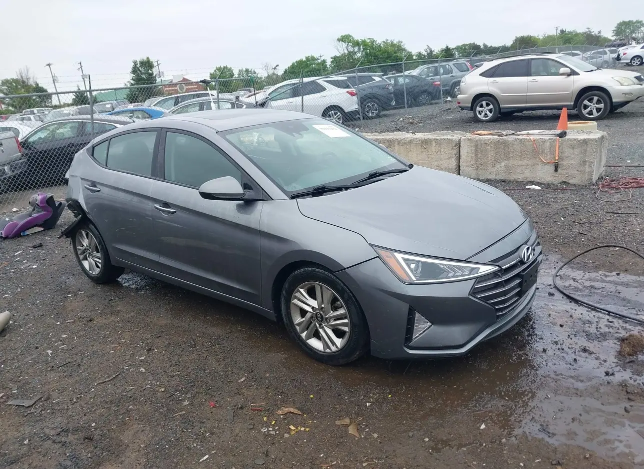 2019 HYUNDAI  - Image 1.