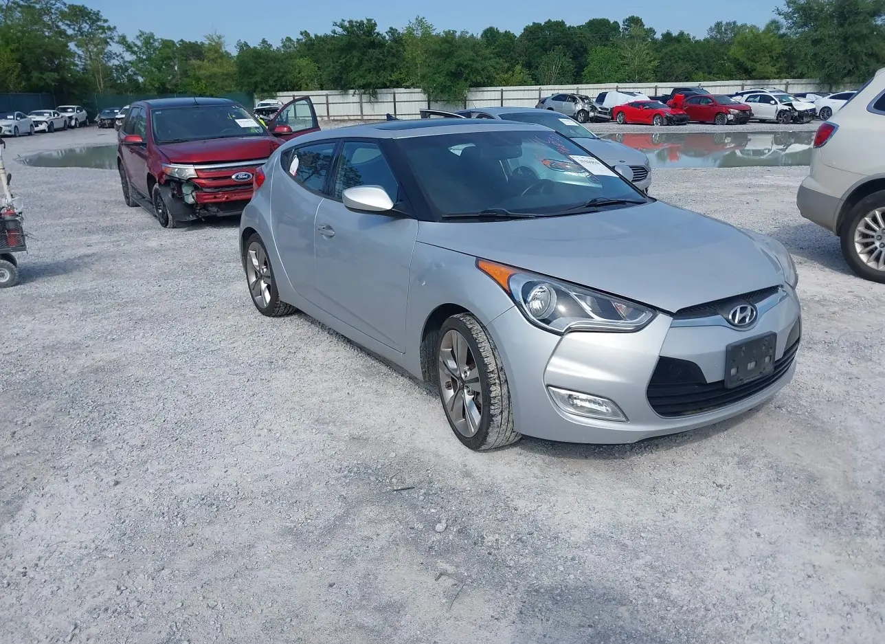 2017 HYUNDAI  - Image 1.