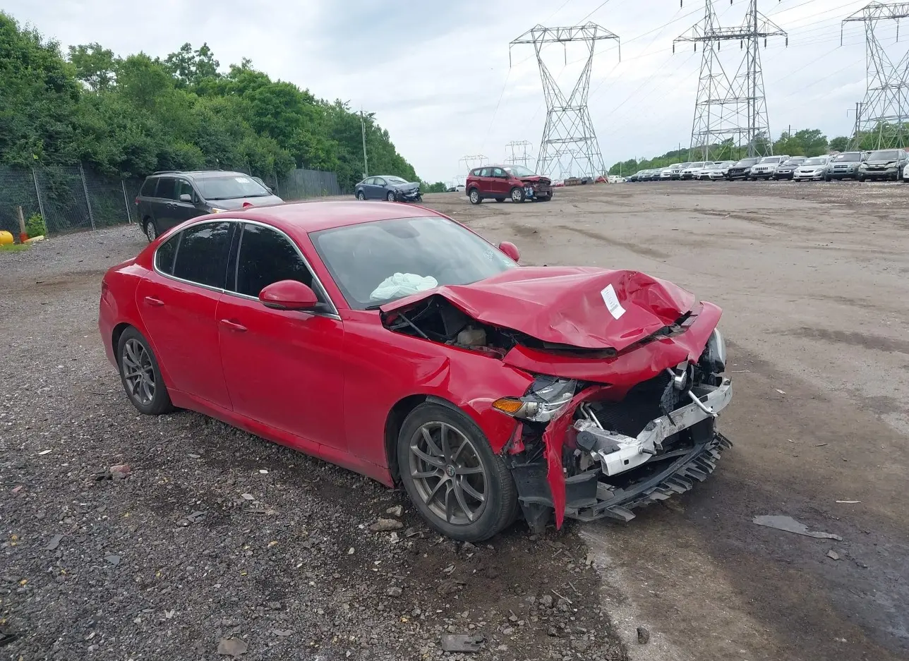 2018 ALFA ROMEO  - Image 1.