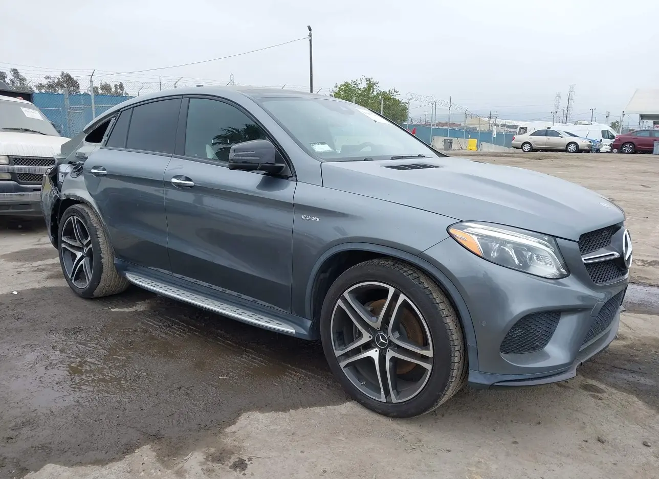 2019 MERCEDES-BENZ  - Image 1.