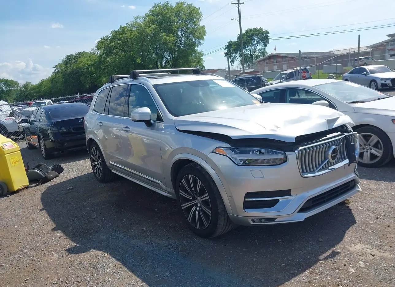 2021 VOLVO  - Image 1.