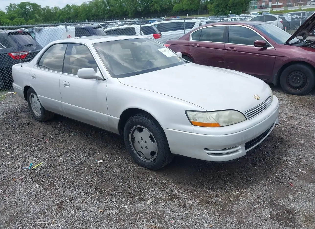 1994 LEXUS  - Image 1.