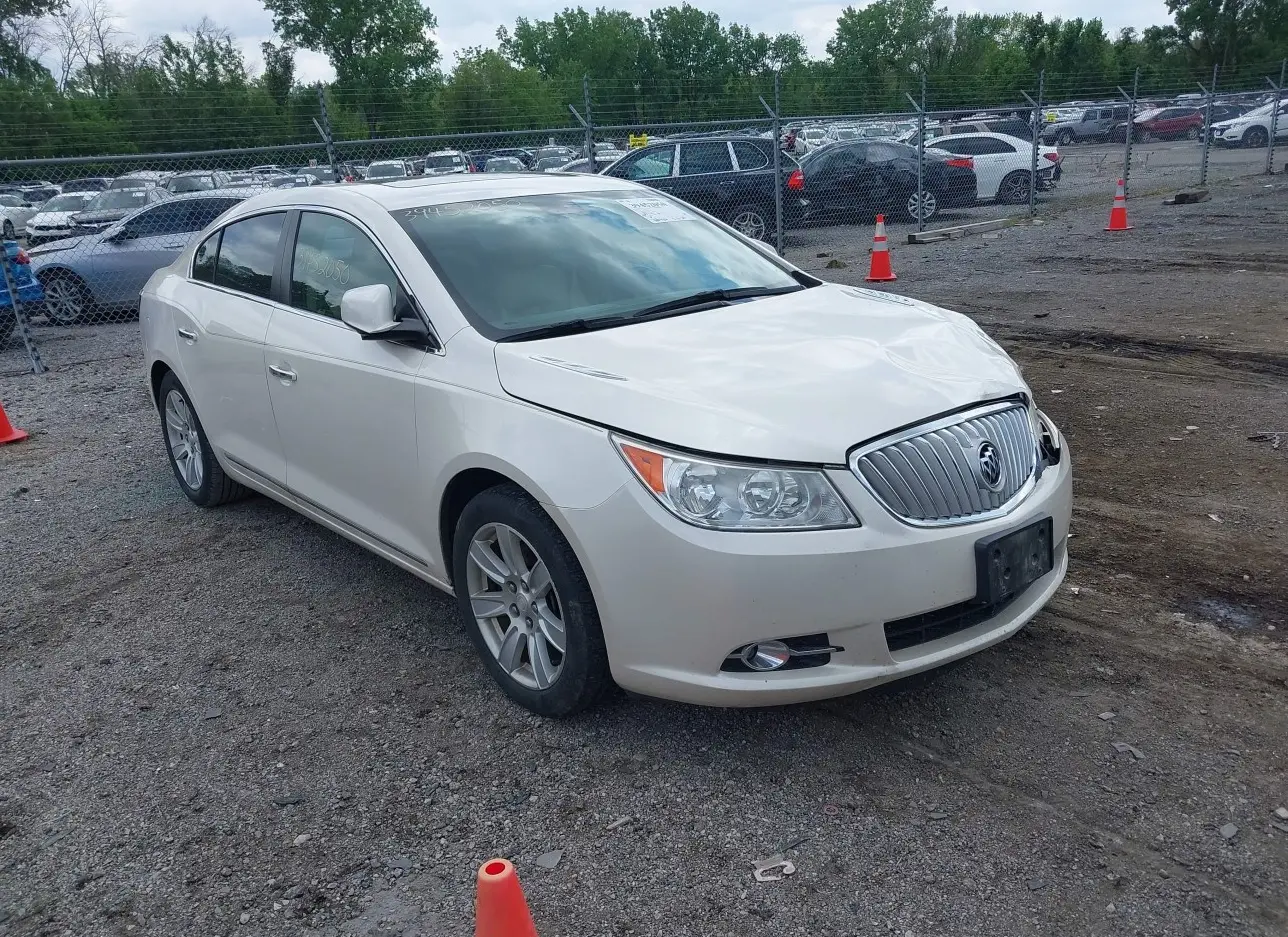 2012 BUICK  - Image 1.