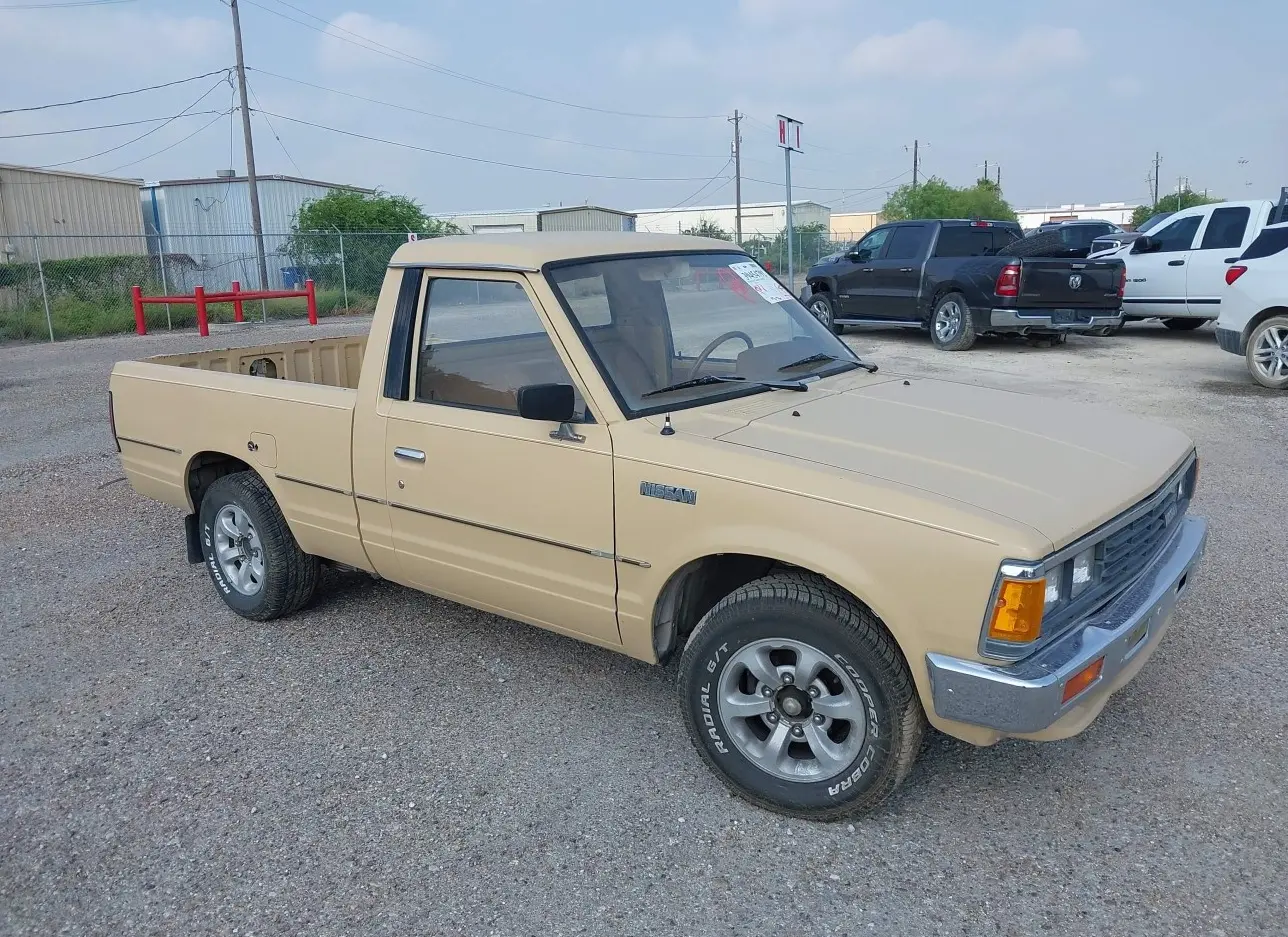 1985 NISSAN  - Image 1.