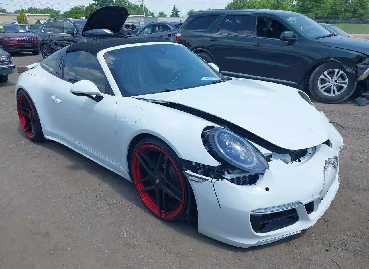 2017 PORSCHE  - Image 1.