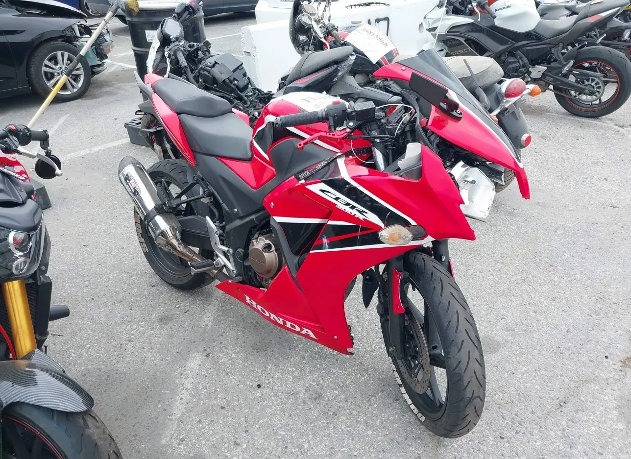 2018 HONDA  - Image 1.