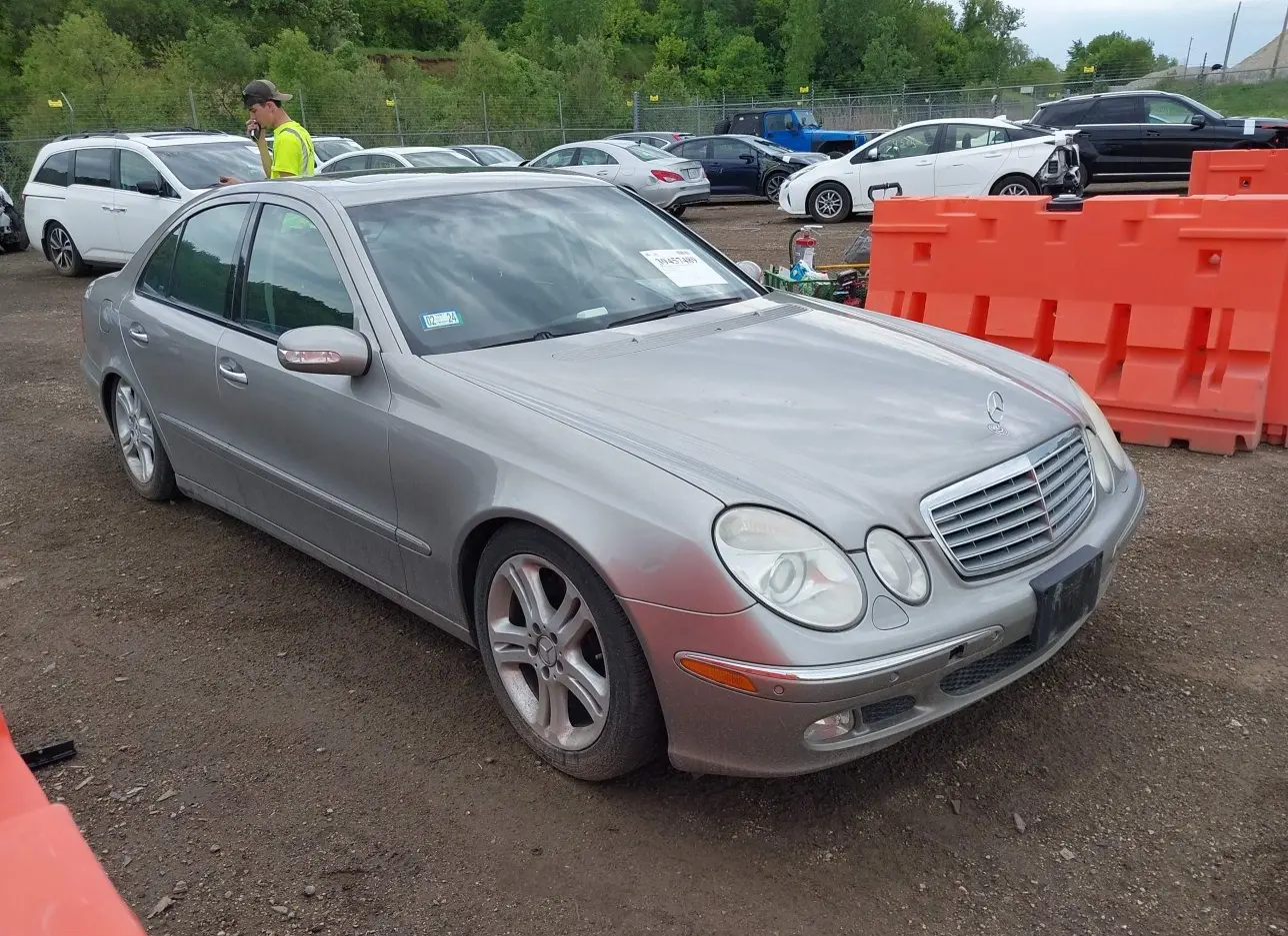 2004 MERCEDES-BENZ  - Image 1.