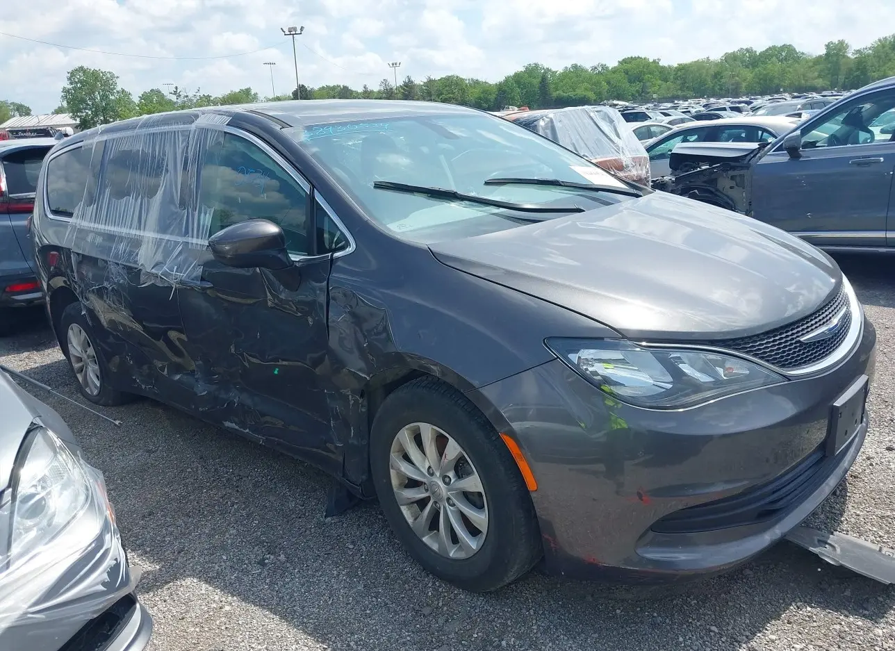 2019 CHRYSLER  - Image 1.