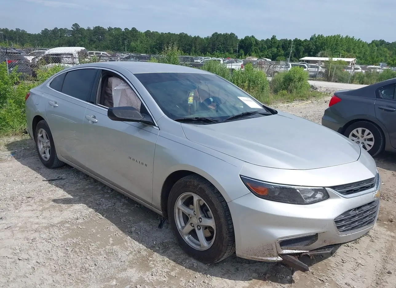 2017 CHEVROLET  - Image 1.