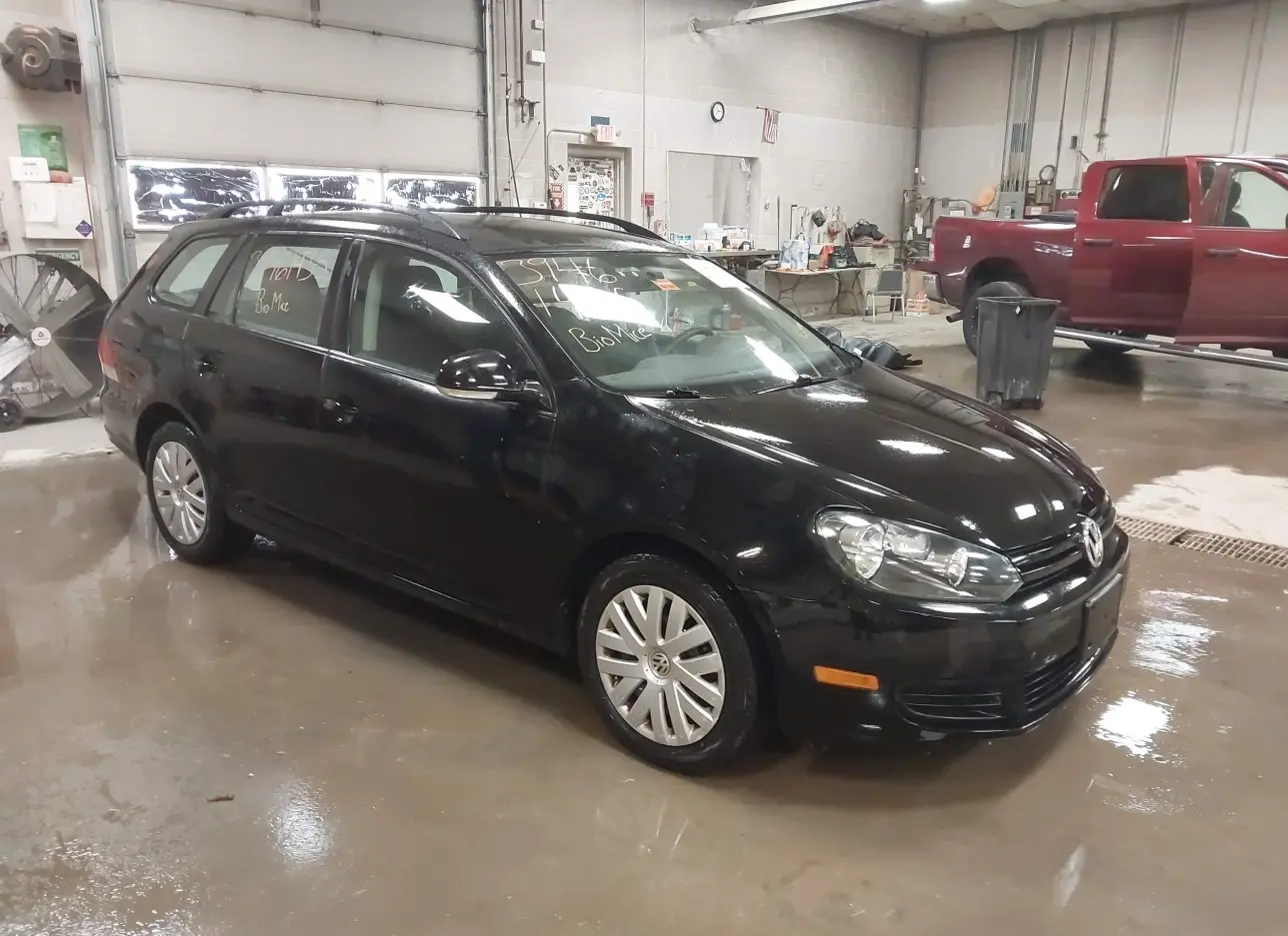 2012 VOLKSWAGEN  - Image 1.