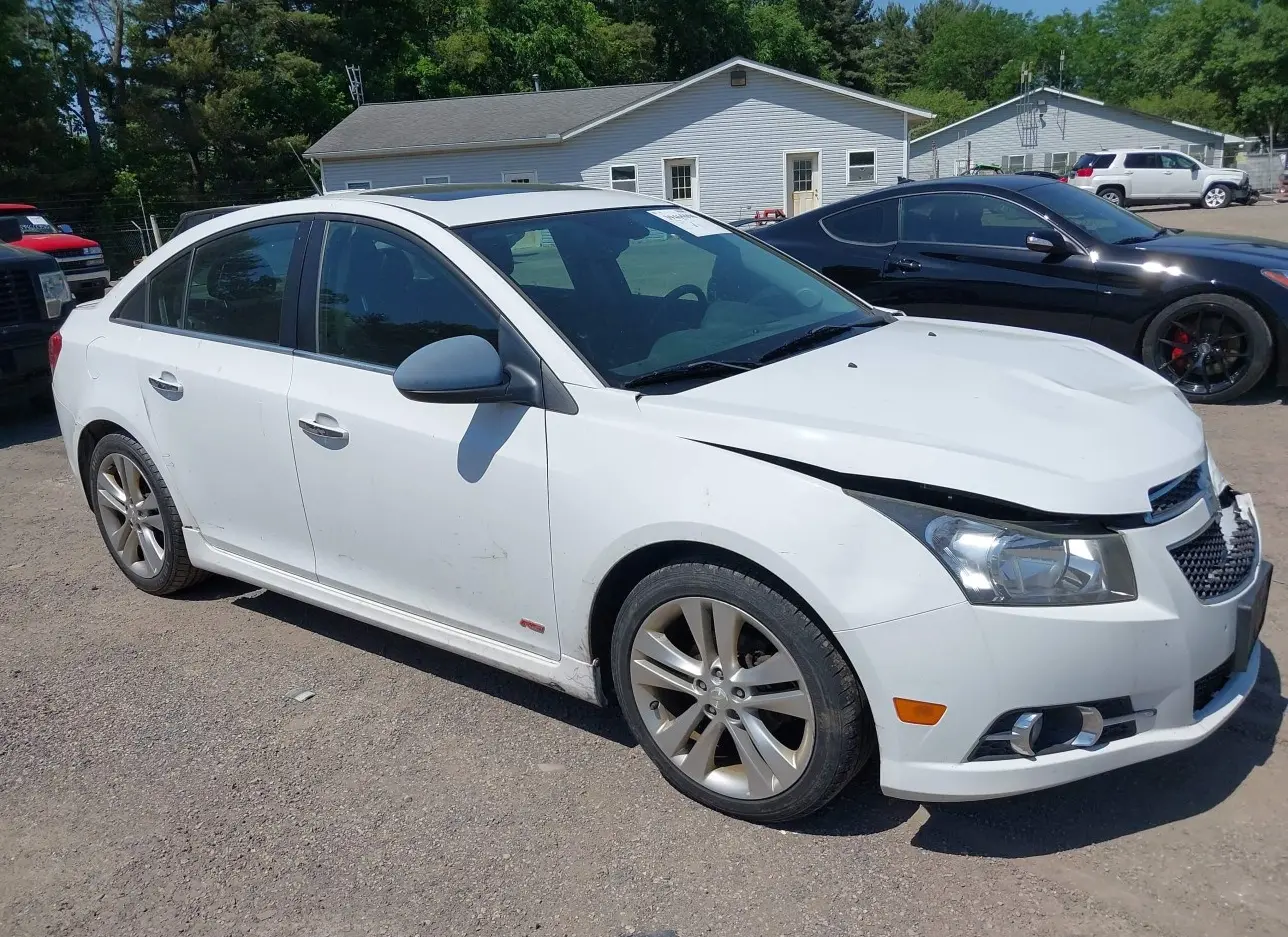 2014 CHEVROLET  - Image 1.