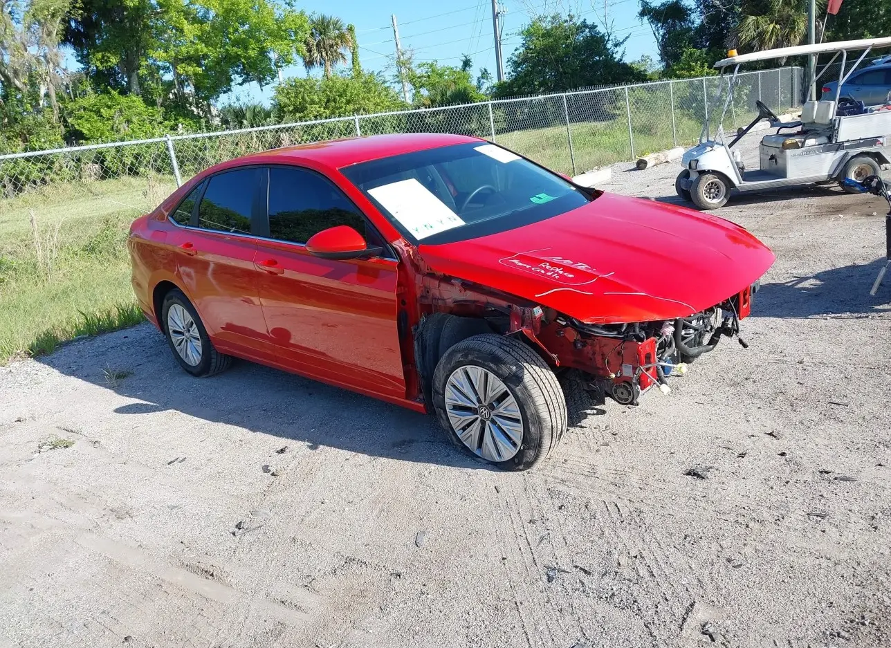 2019 VOLKSWAGEN  - Image 1.