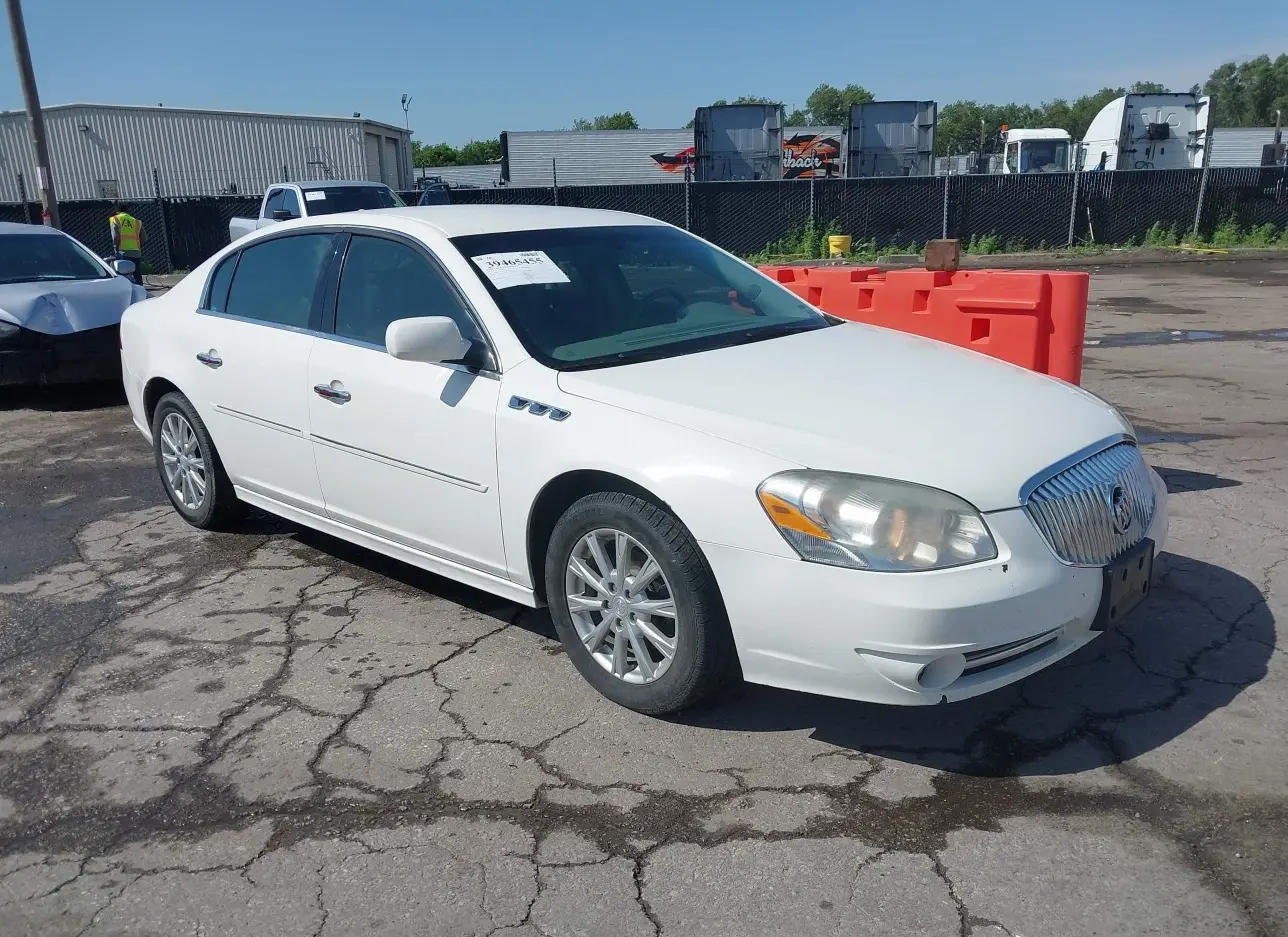 2011 BUICK  - Image 1.