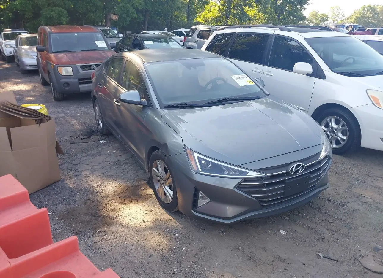 2019 HYUNDAI  - Image 1.