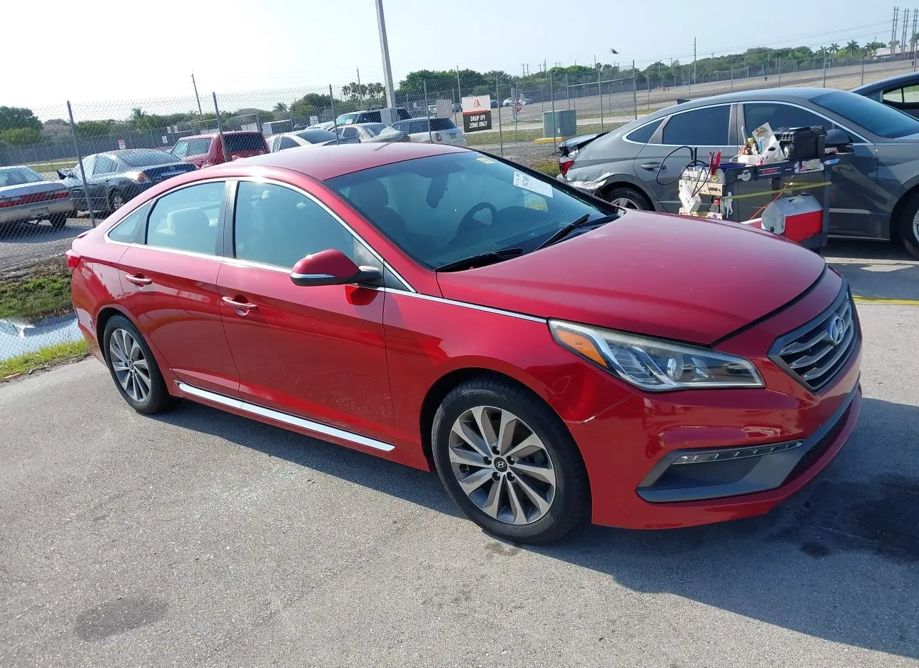 2017 HYUNDAI  - Image 1.