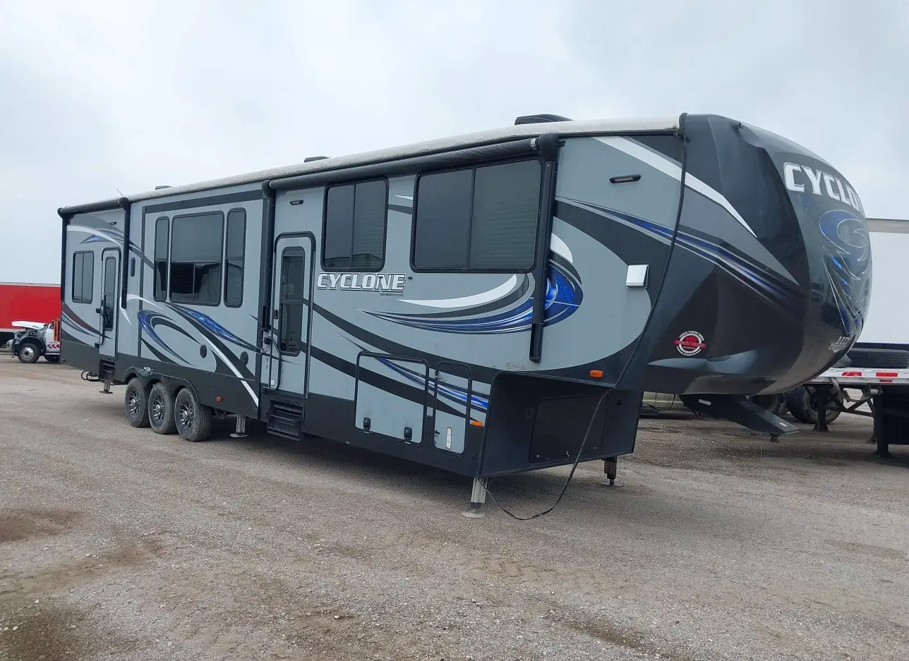 2016 HEARTLAND RV  - Image 1.