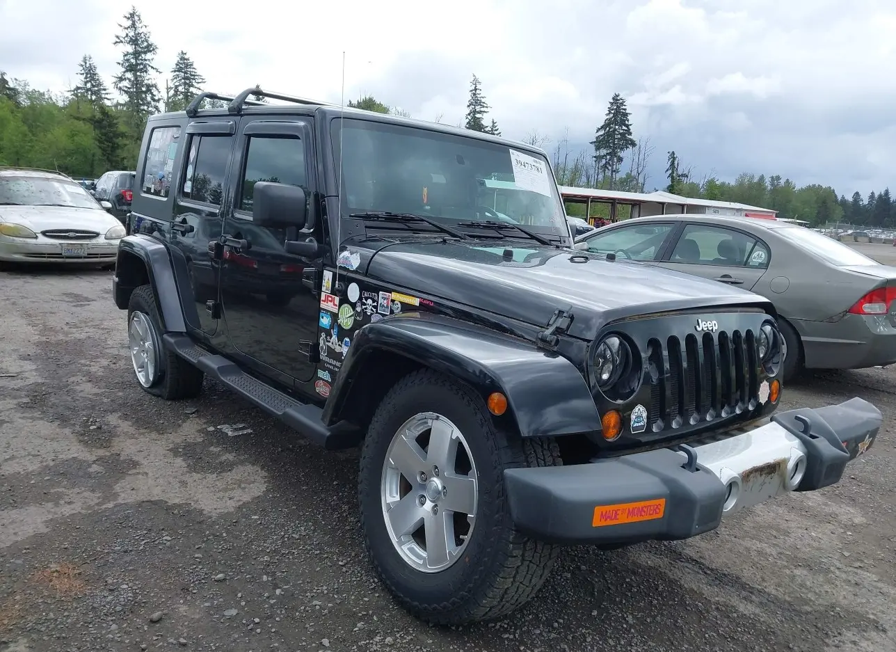 2009 JEEP  - Image 1.