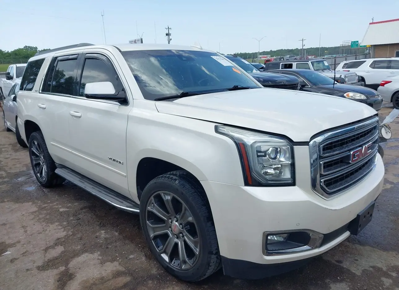 2015 GMC  - Image 1.