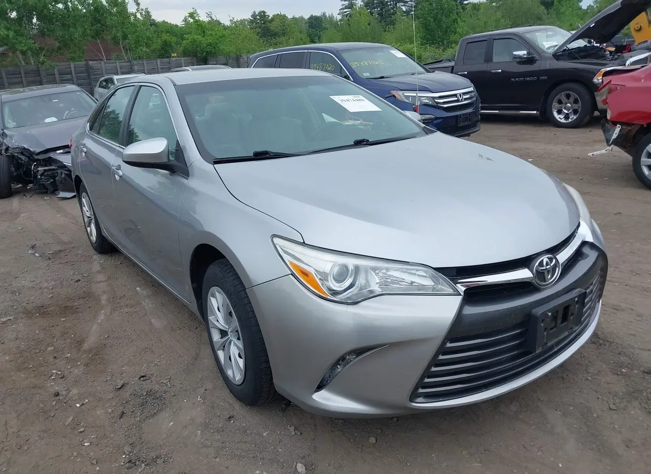 2015 TOYOTA  - Image 1.