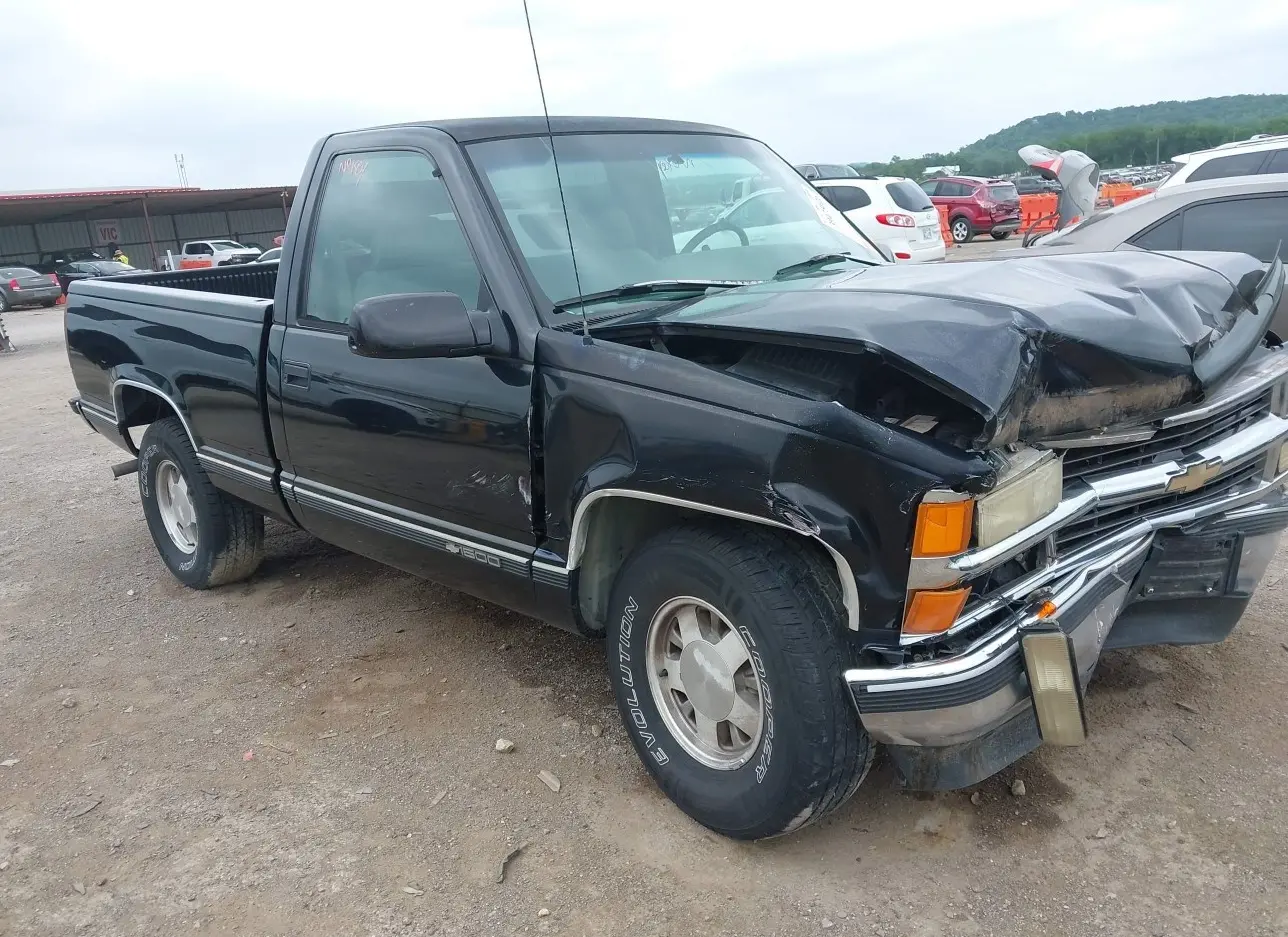 1996 CHEVROLET  - Image 1.