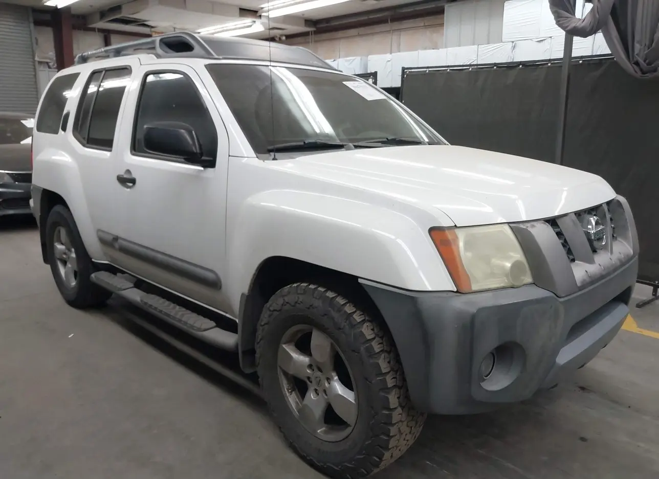 2005 NISSAN  - Image 1.