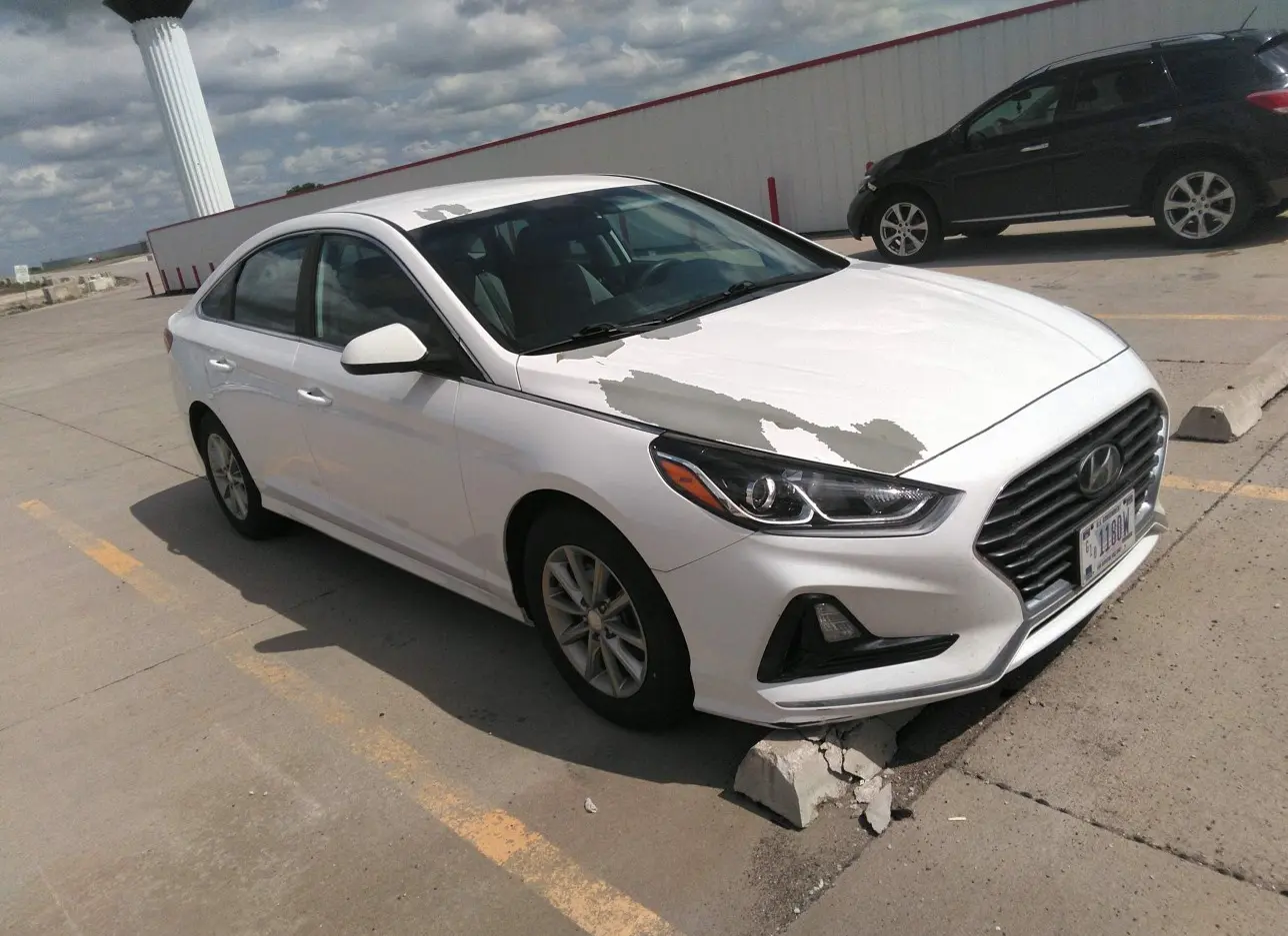 2019 HYUNDAI  - Image 1.