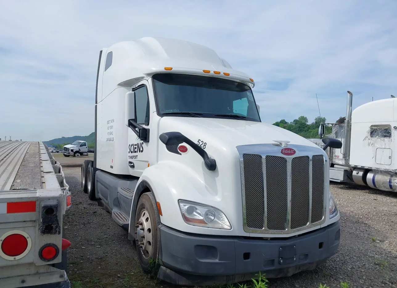 2019 PETERBILT  - Image 1.