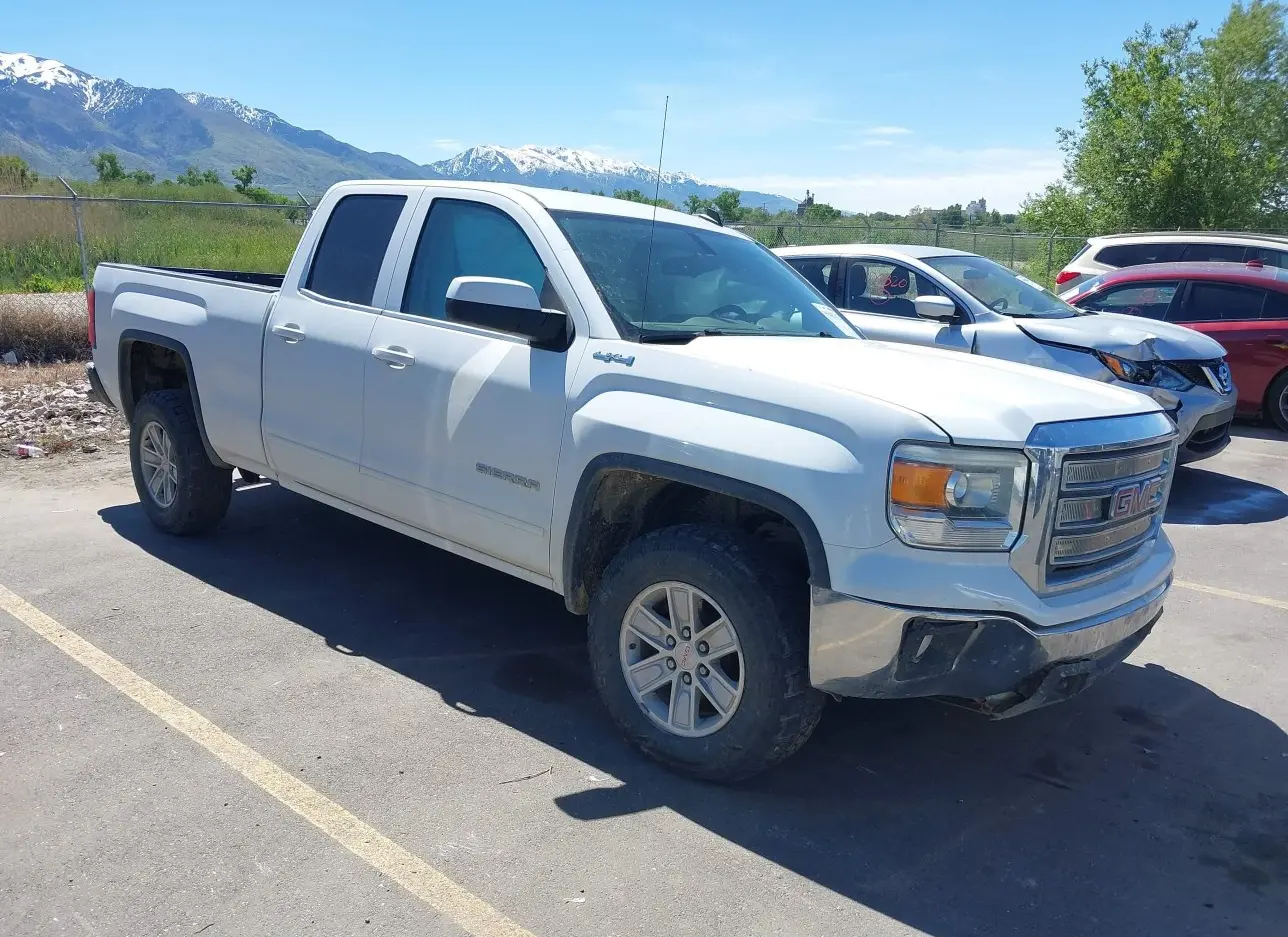 2014 GMC  - Image 1.