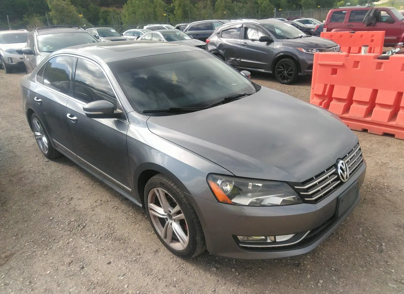 2013 VOLKSWAGEN  - Image 1.