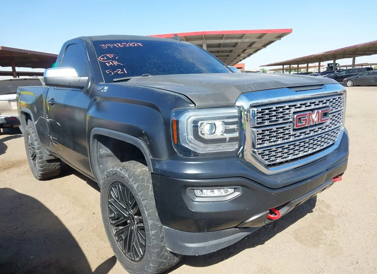 2015 GMC  - Image 1.