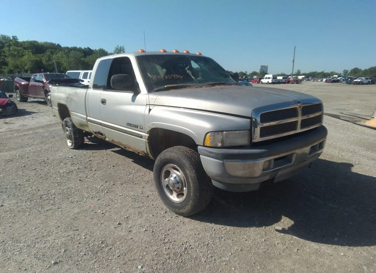 2000 DODGE  - Image 1.