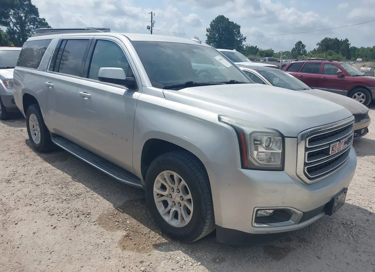 2016 GMC  - Image 1.