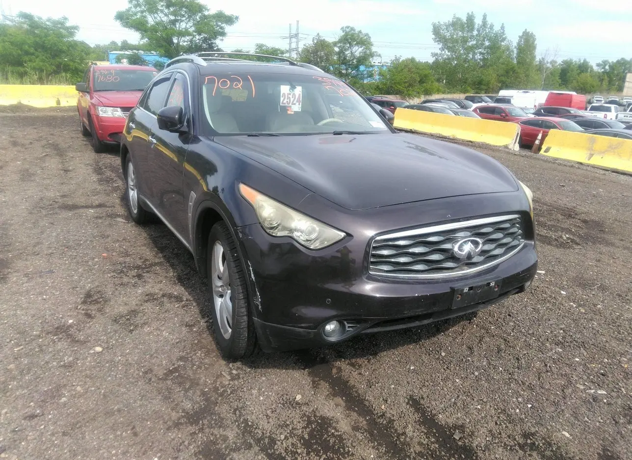 2010 INFINITI  - Image 1.