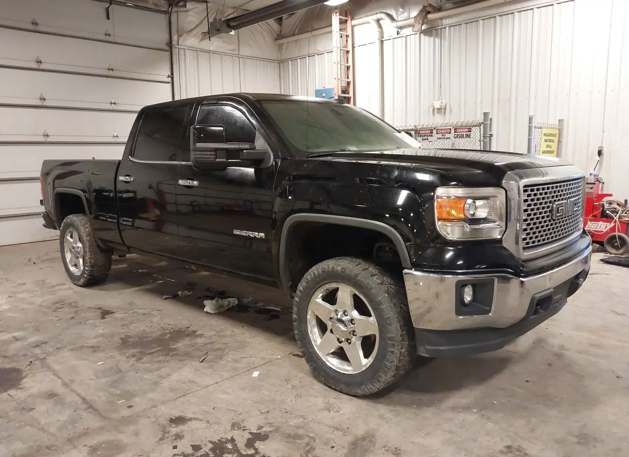 2014 GMC  - Image 1.