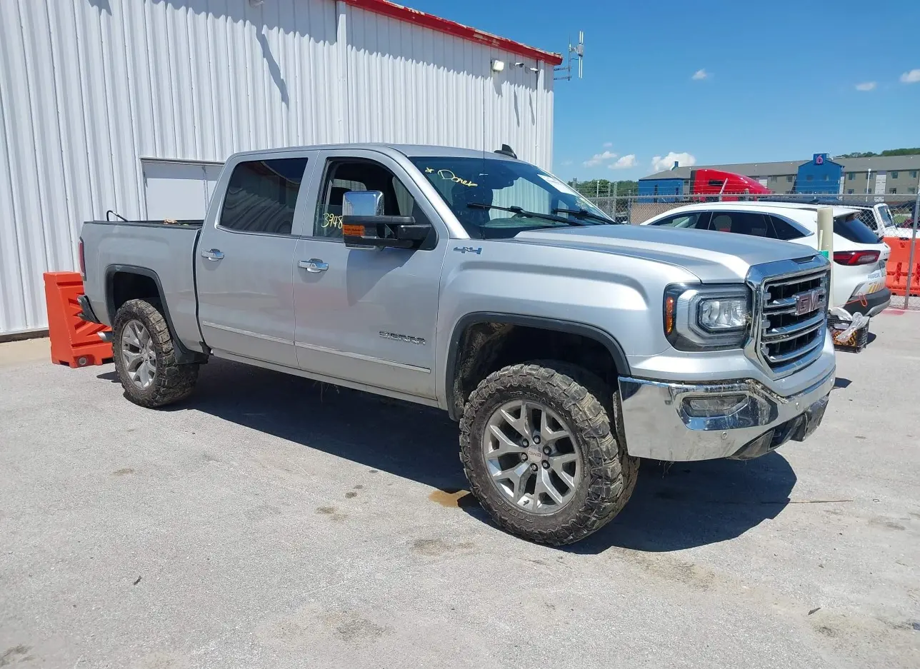 2018 GMC  - Image 1.