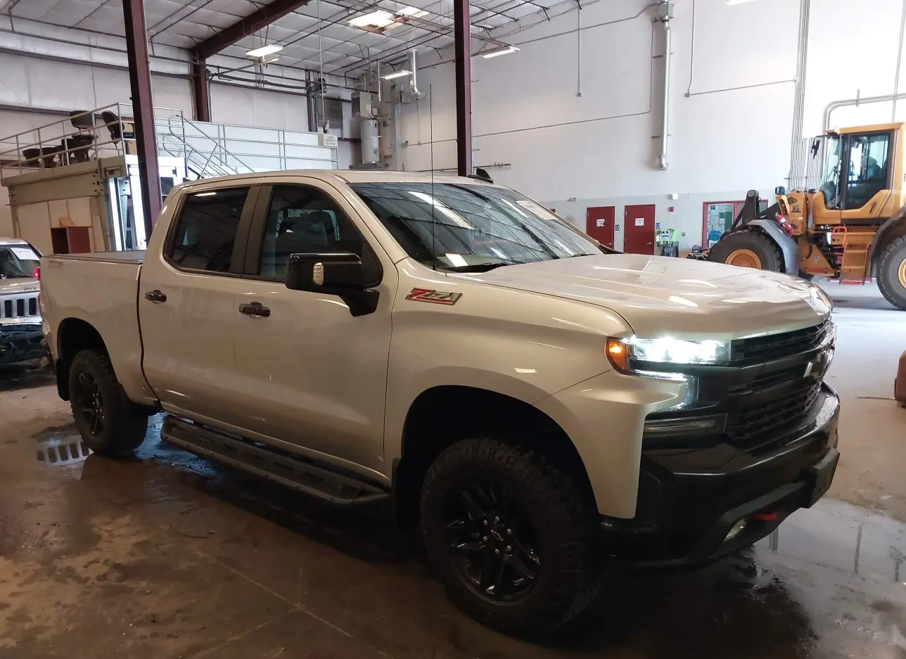 2019 CHEVROLET  - Image 1.