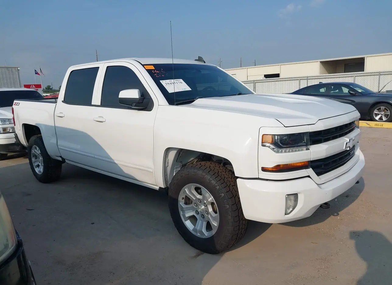 2018 CHEVROLET  - Image 1.