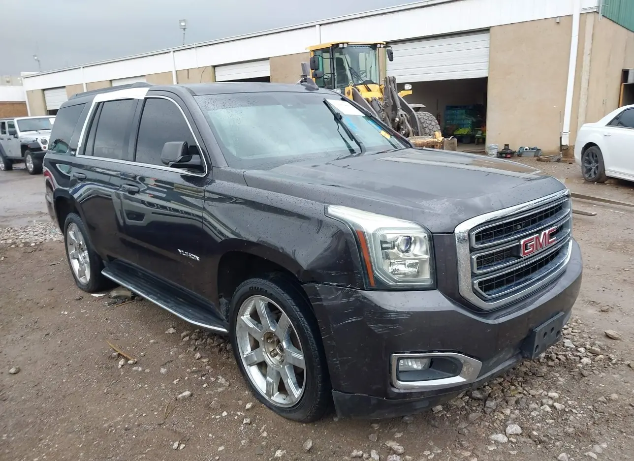 2016 GMC  - Image 1.