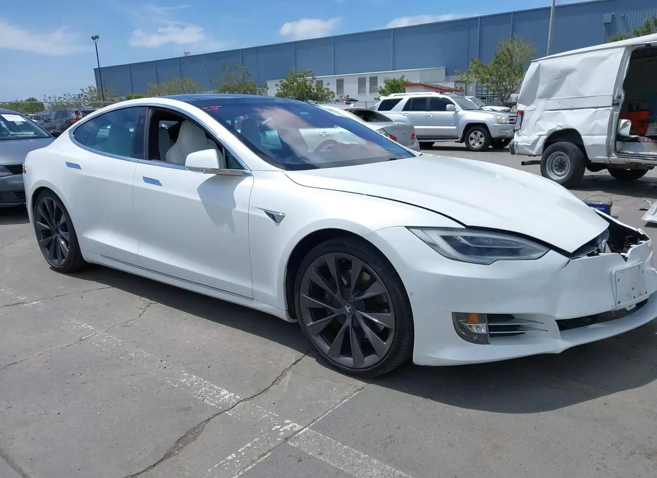 2019 TESLA  - Image 1.