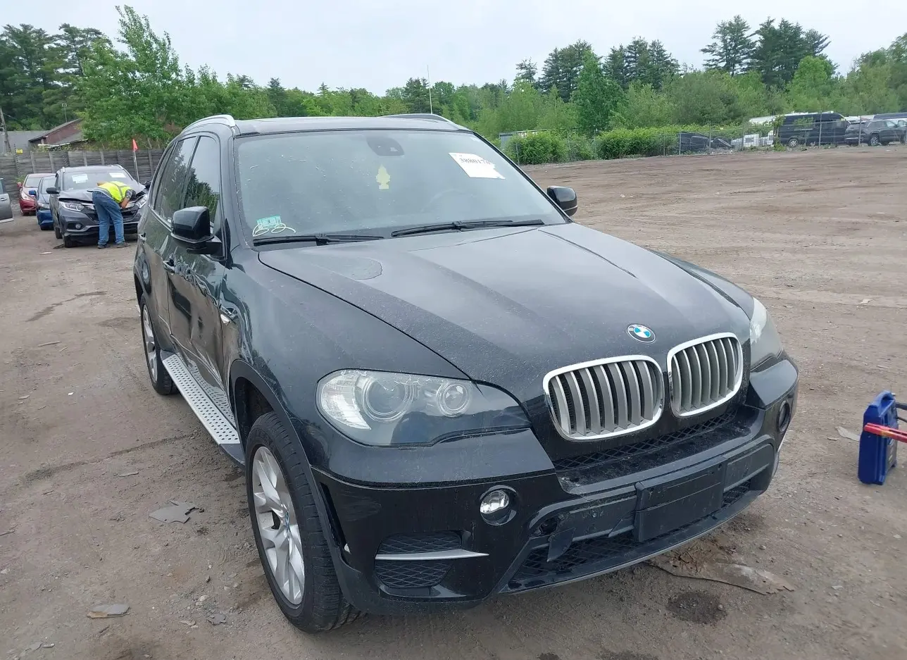 2011 BMW  - Image 1.