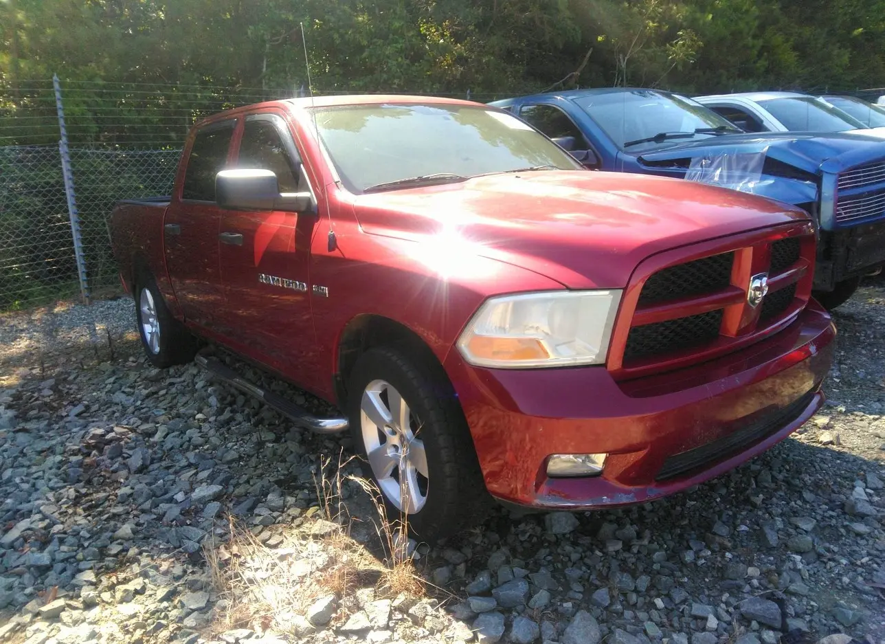 2012 DODGE  - Image 1.