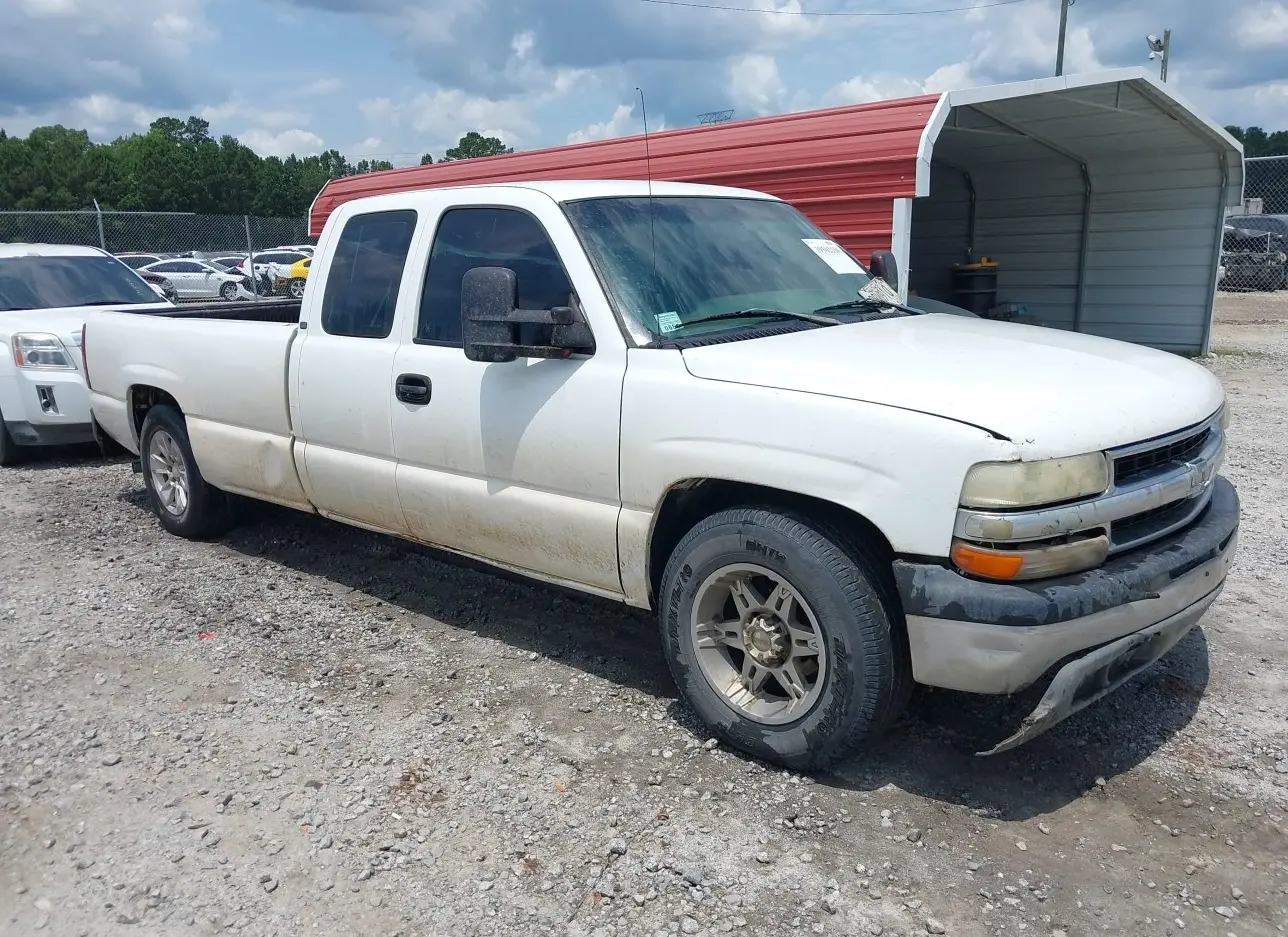 2002 CHEVROLET  - Image 1.