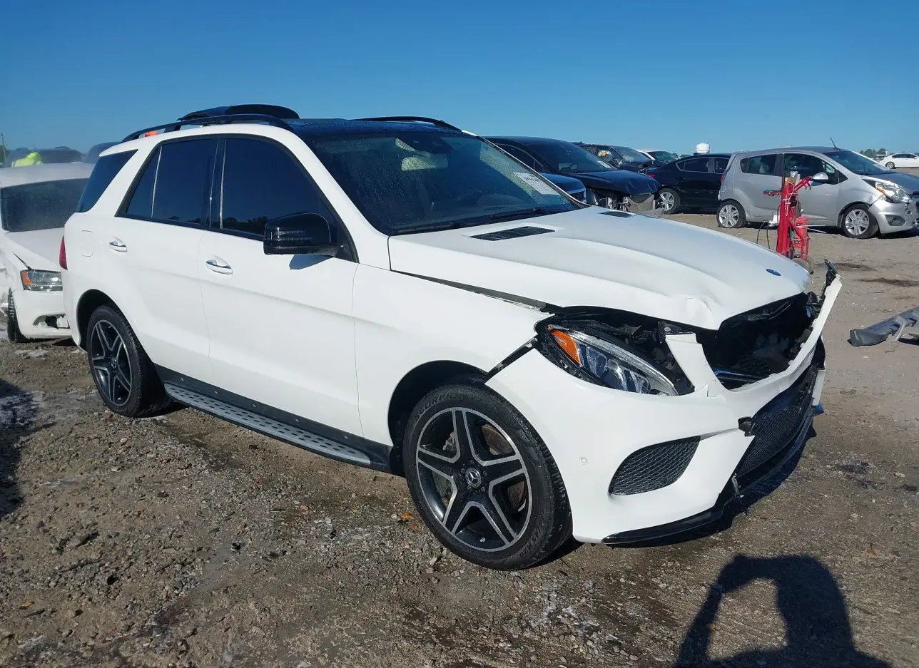 2017 MERCEDES-BENZ  - Image 1.