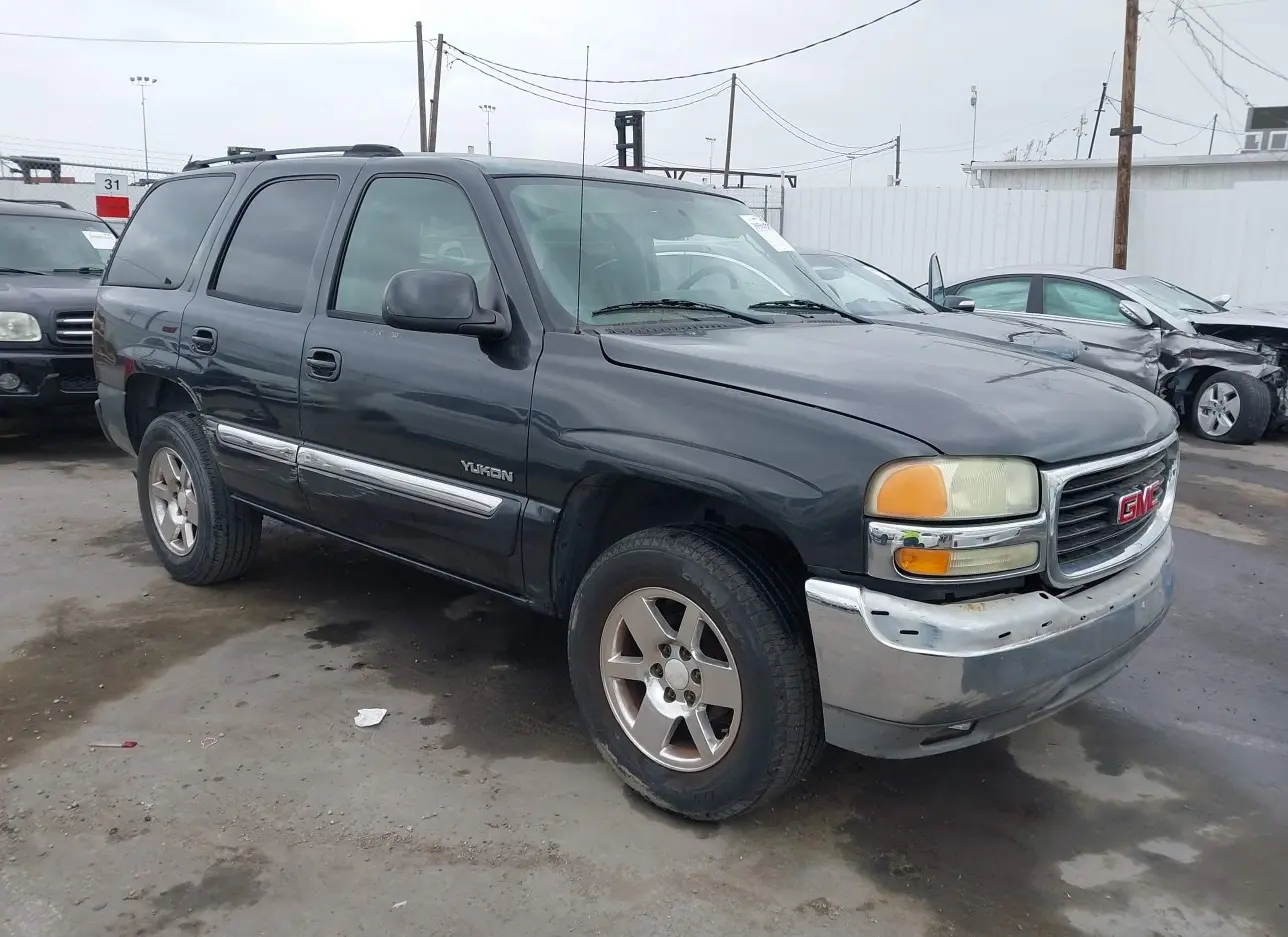 2004 GMC  - Image 1.