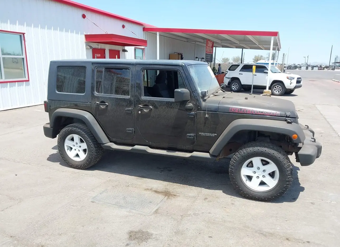 2011 JEEP  - Image 1.