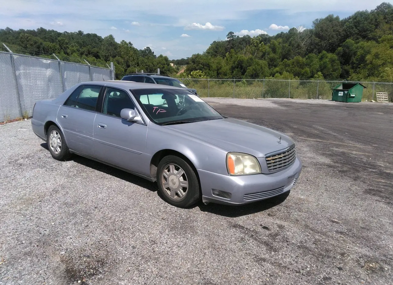 2005 CADILLAC  - Image 1.