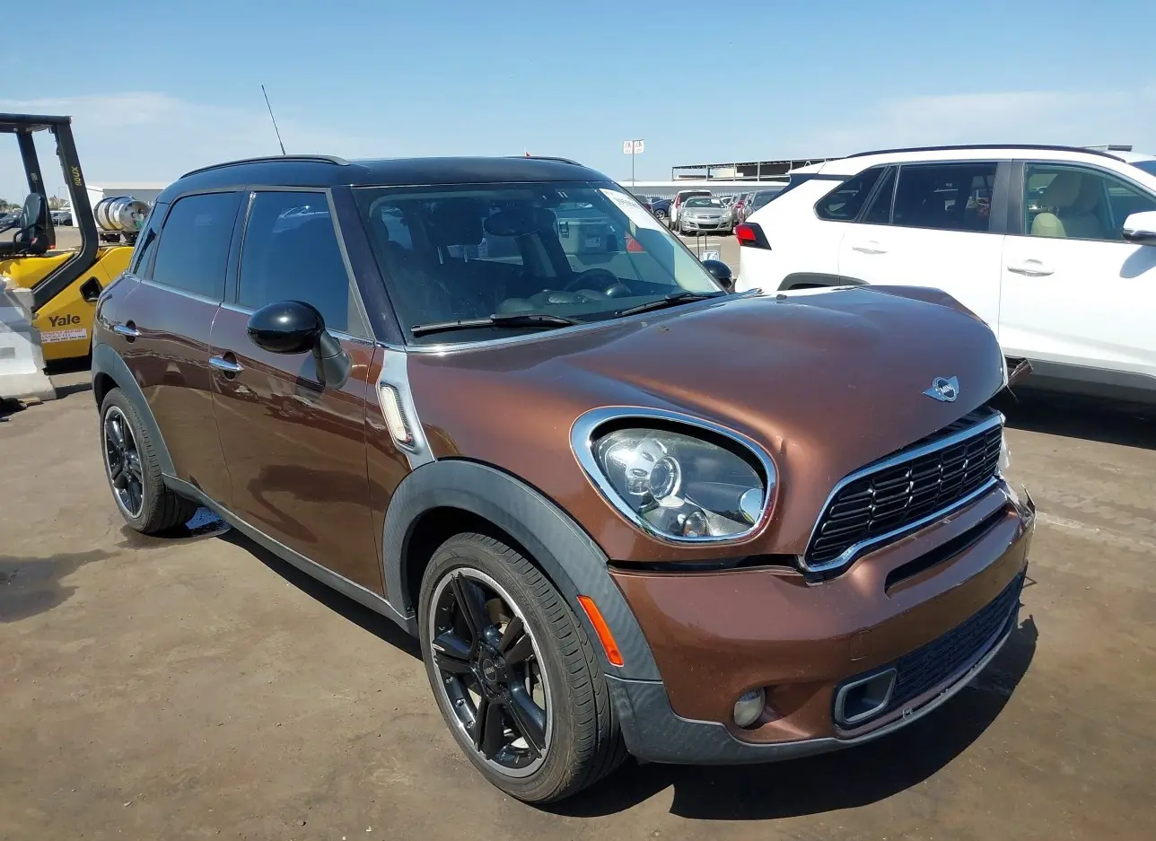 2014 MINI  - Image 1.