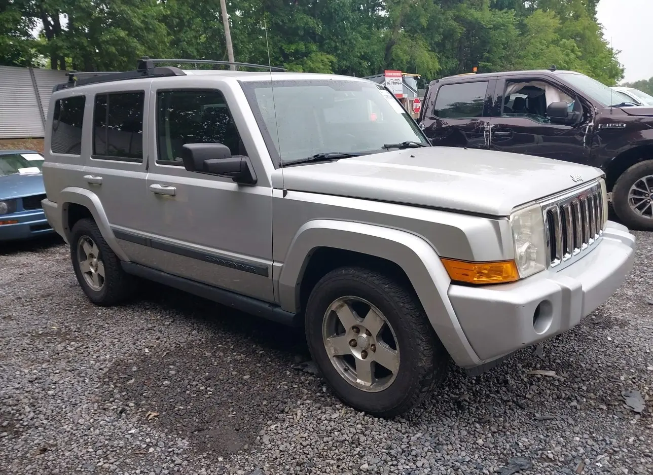 2009 JEEP  - Image 1.