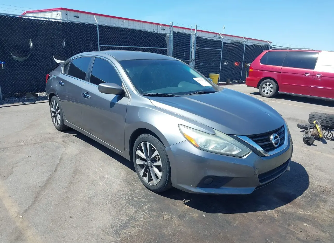 2016 NISSAN  - Image 1.